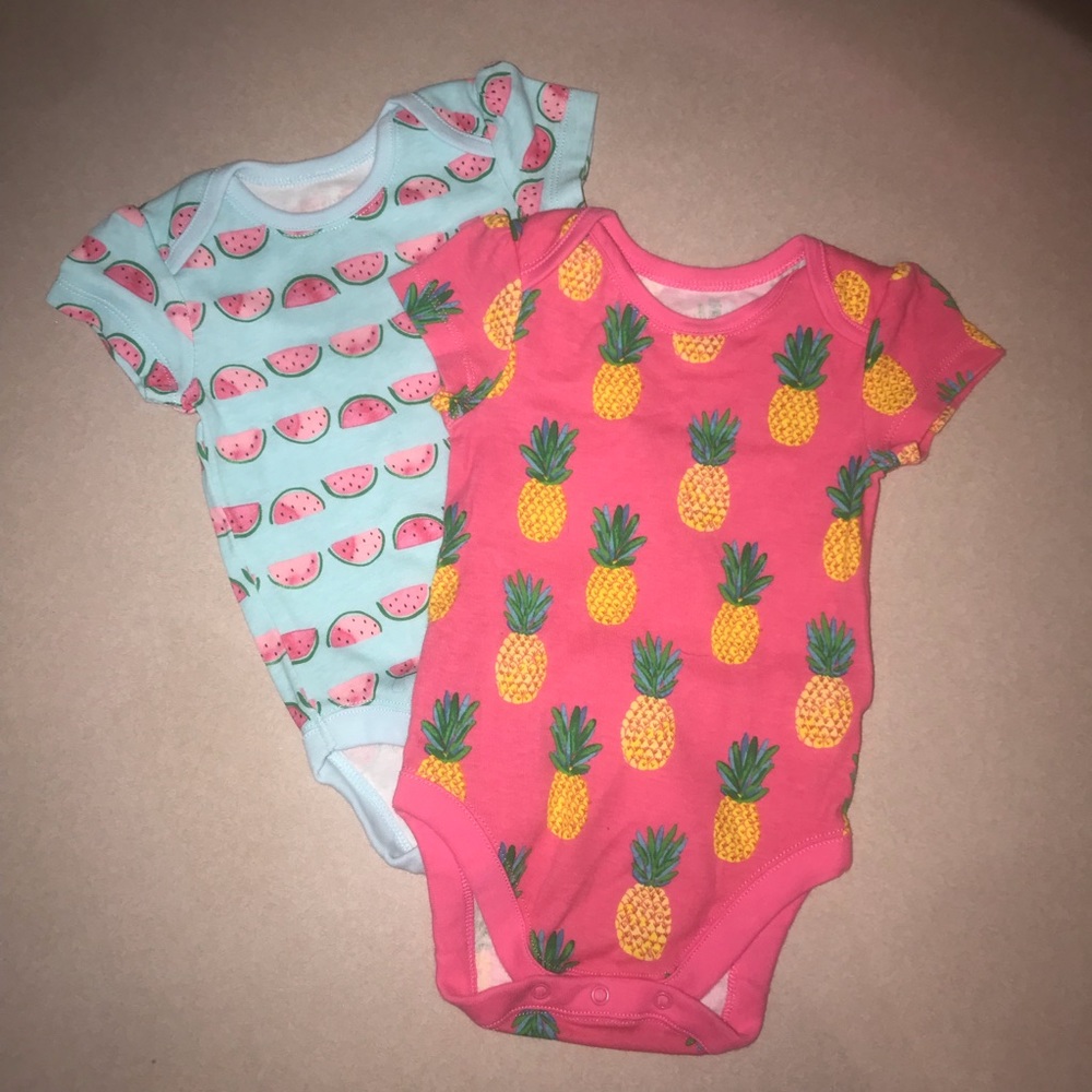 Children’s Place 6/9 Short Sleeve Bodysuits